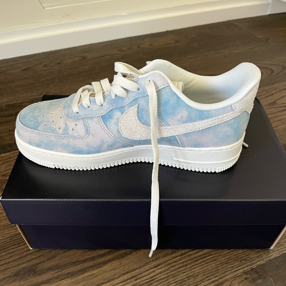 Nike Air Force 1